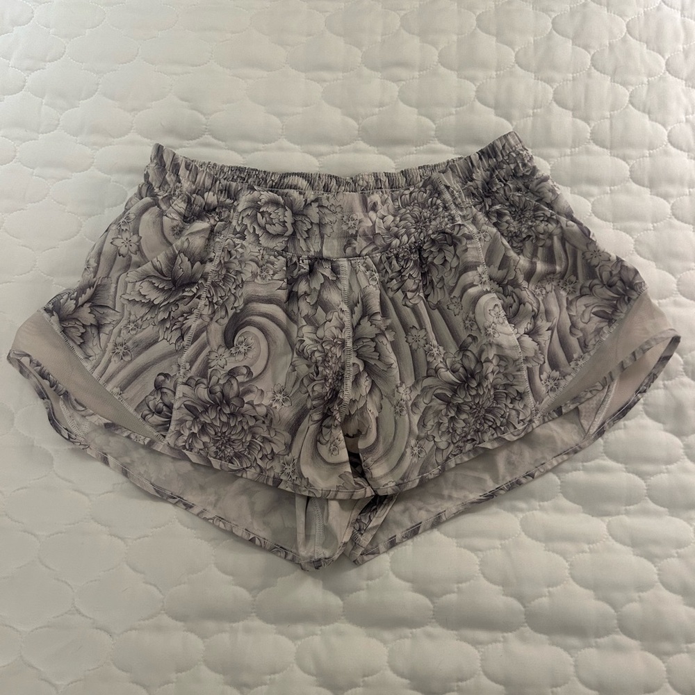 Lululemon floral Patterned Shorts